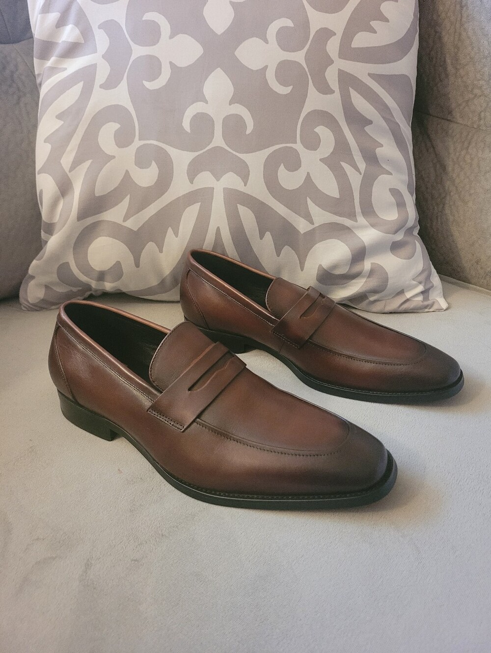Gifensse Classic Brown Leather Men’s Penny Loafers